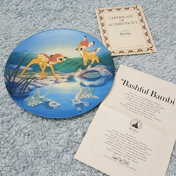 Vintage Bambi Collectors plate - Picture 2 of 3